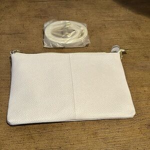 White Leather Bag. Unbranded.